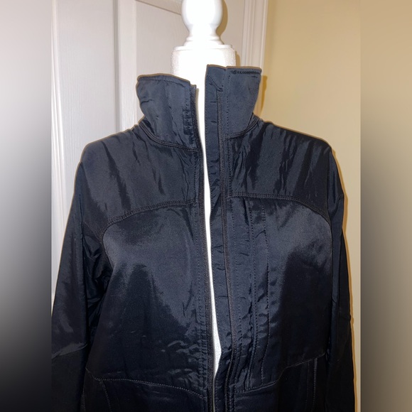 Men's Old Navy Black Jacket - Picture 5 of 8